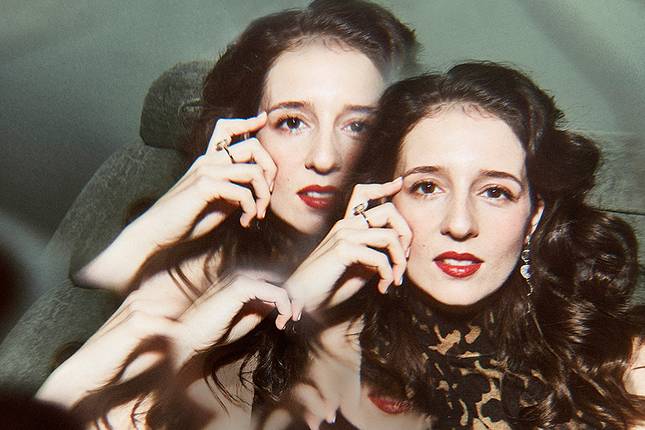 Ethel Merhaut s_ethel merhaut-c-hilde van mas_web | Sächsische Bläserphilharmonie - Programme - Schlosskonzerte